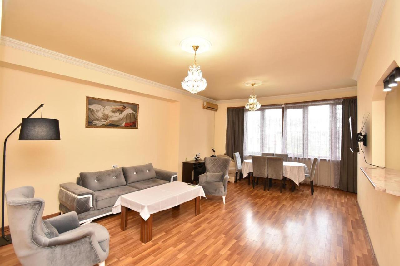 Teryan 68/3 2 Apartment Yerevan Luaran gambar