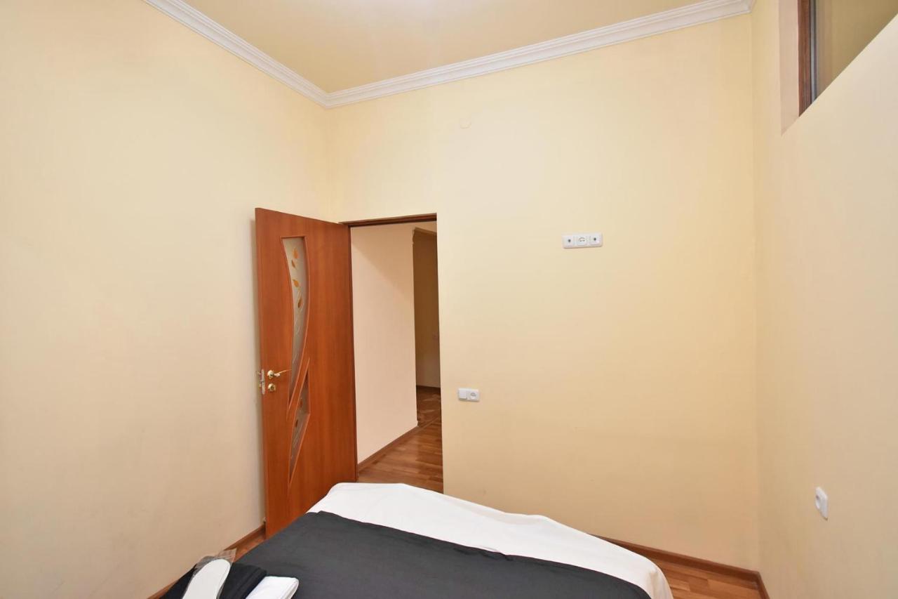 Teryan 68/3 2 Apartment Yerevan Luaran gambar